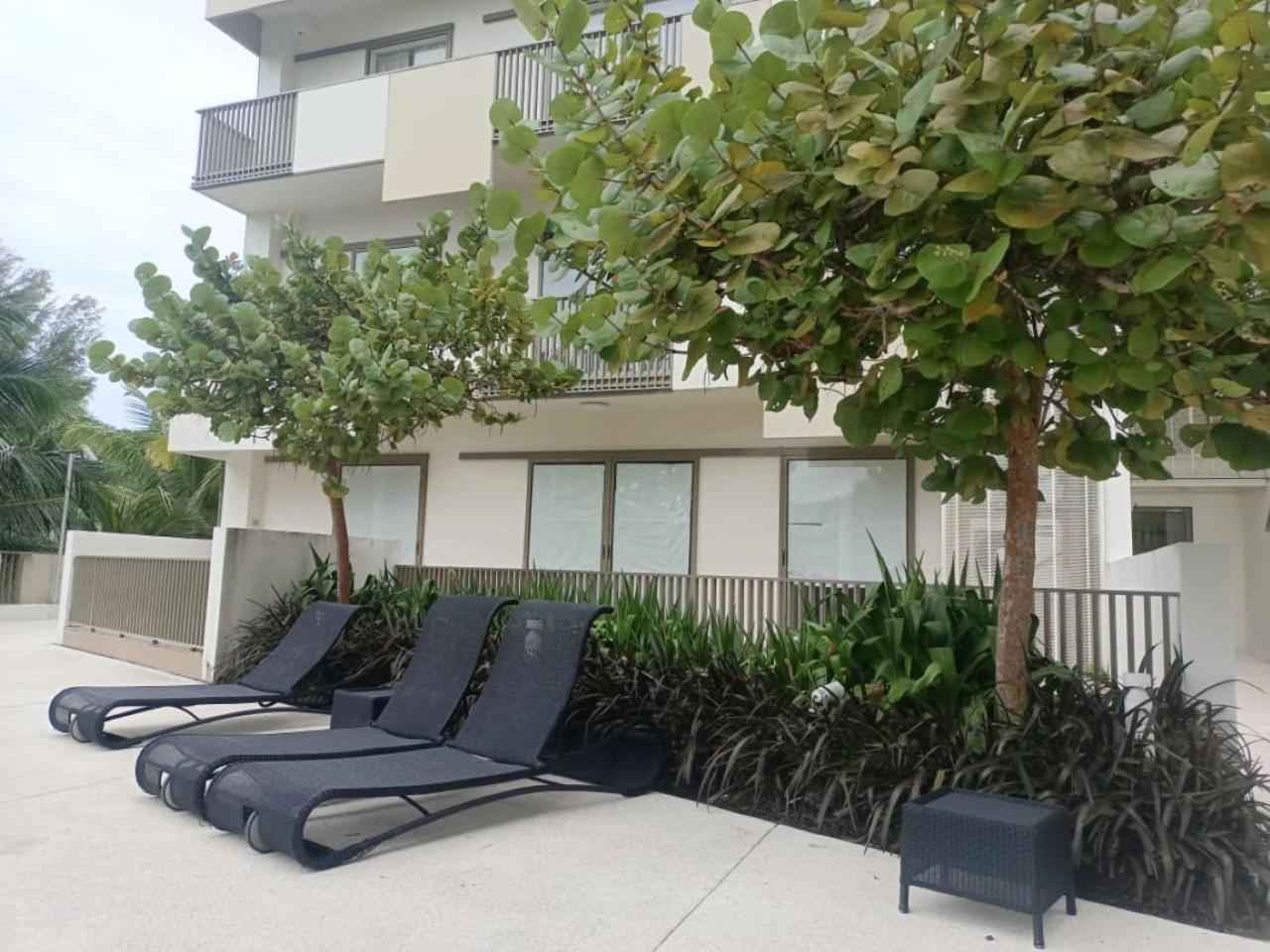 Apartmán By The Sea Batu Feringgi Exteriér fotografie